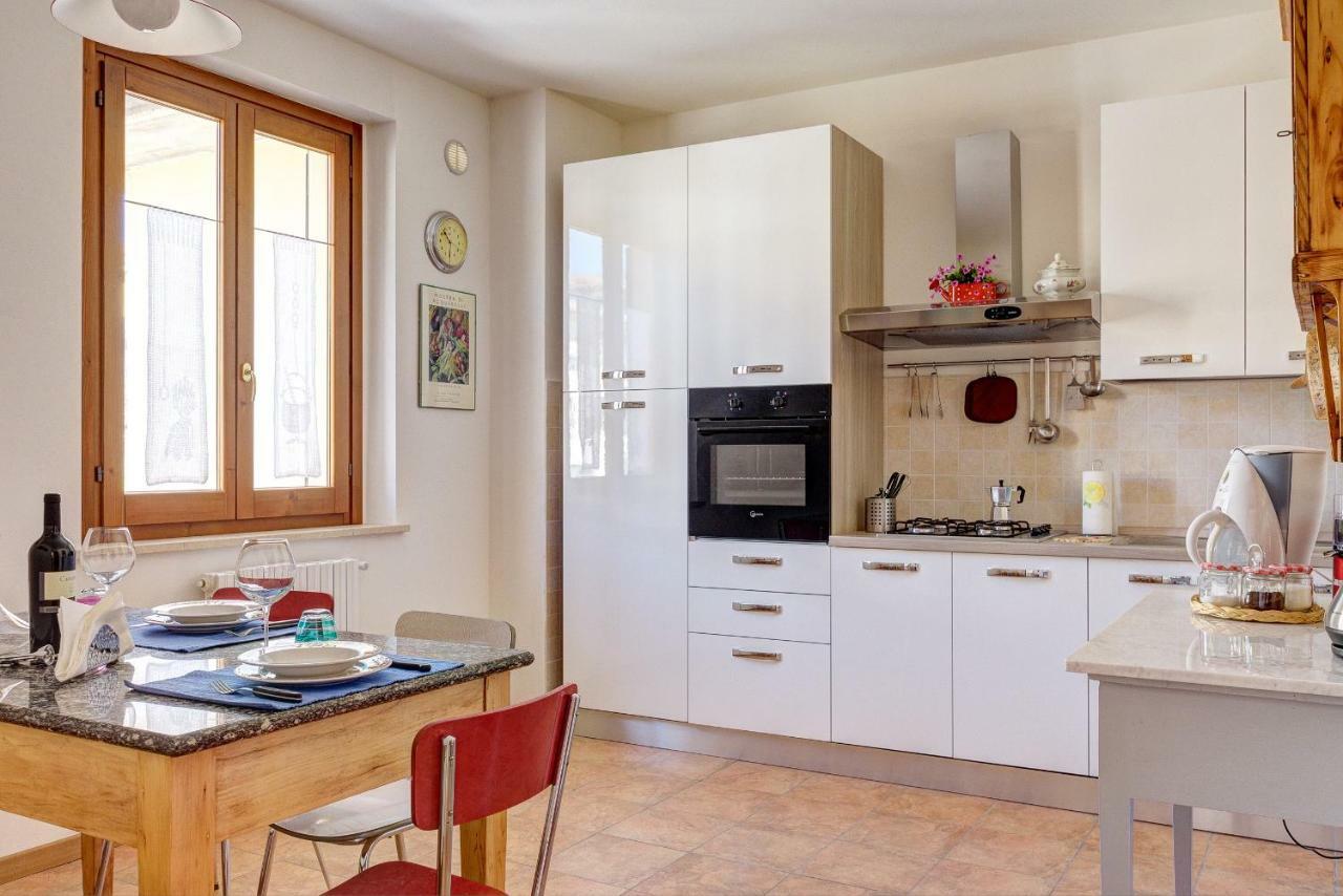 Finestra Su Lucignano Apartment Bagian luar foto